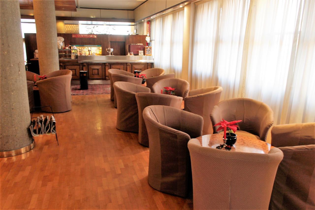 Hotel Napoleon ริมินี ภายนอก รูปภาพ